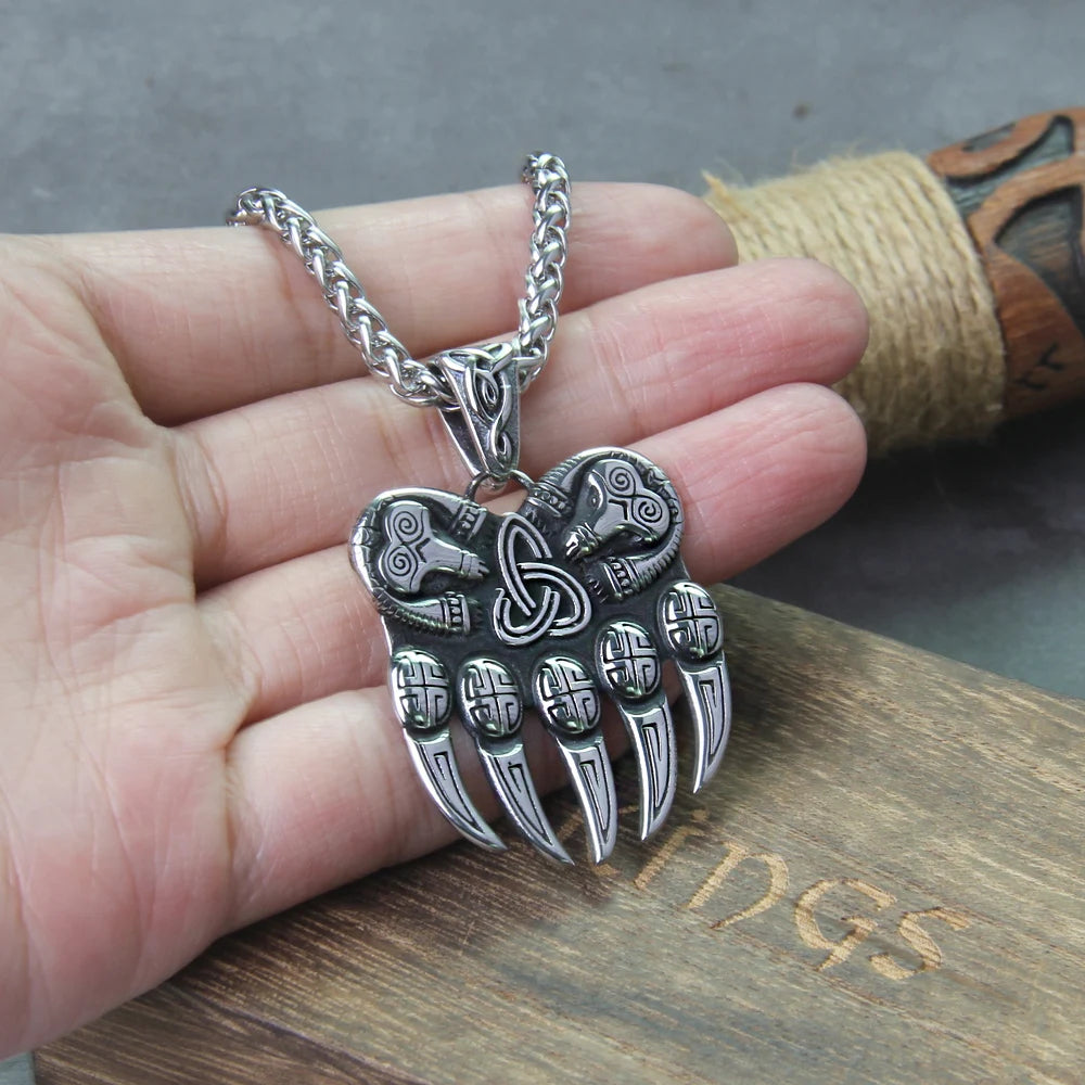 Triquetra Bear Claw - Björn Claw Viking Berserker Amulet 0 The Pagan Trader