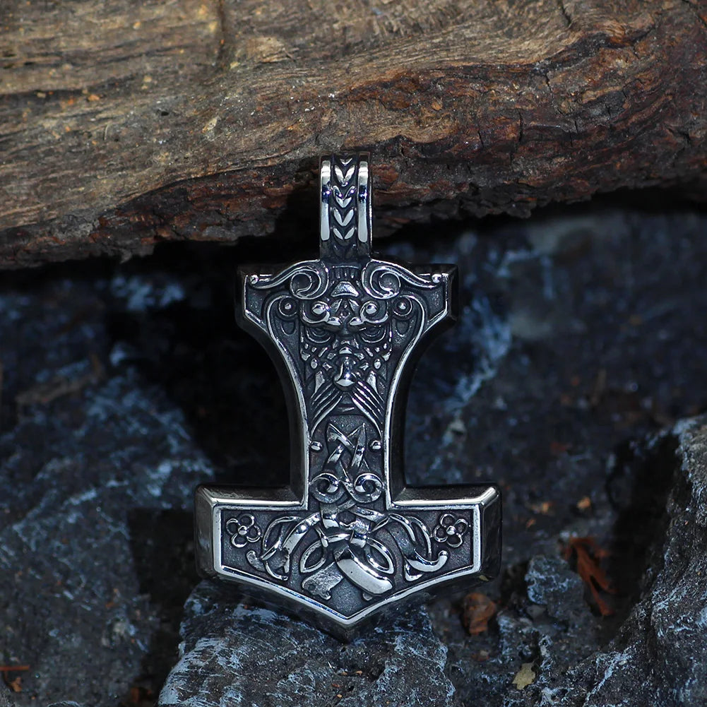 Odin's Visage - Mjölnir Broa Amulet The Pagan Trader