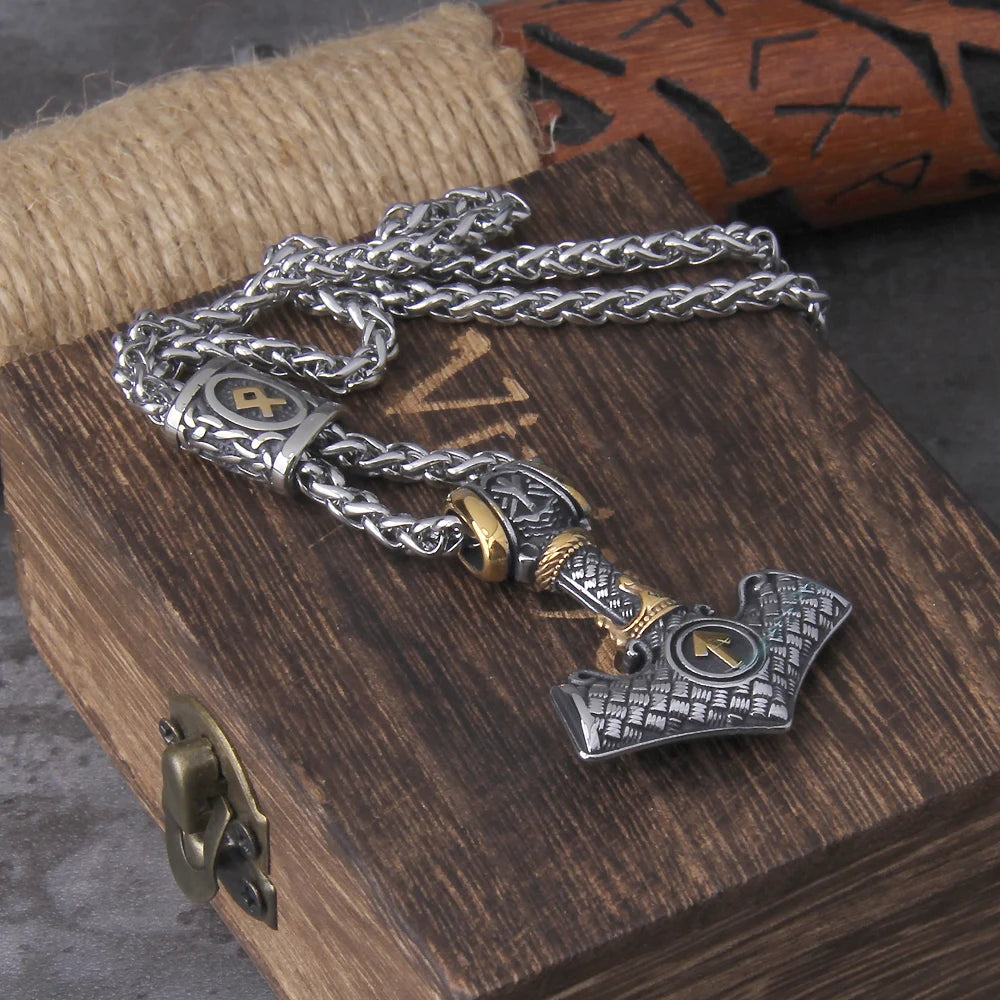 Valknut Othala Mjölnir - Teiwaz & Algiz Rune Thor's Hammer Amulet  The Pagan Trader