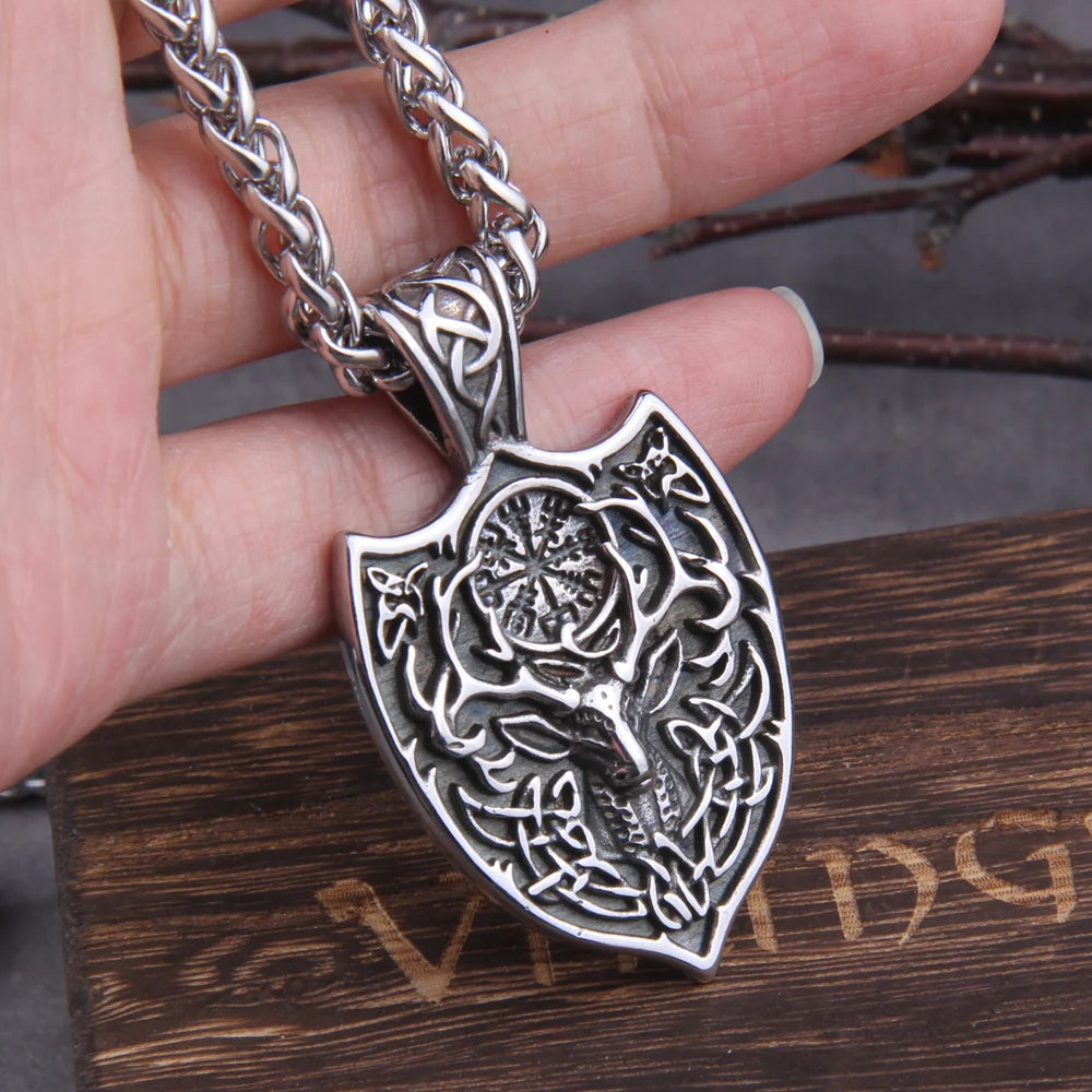 Dáinn The Stag - Vegvísir Shield Viking Amulet The Pagan Trader