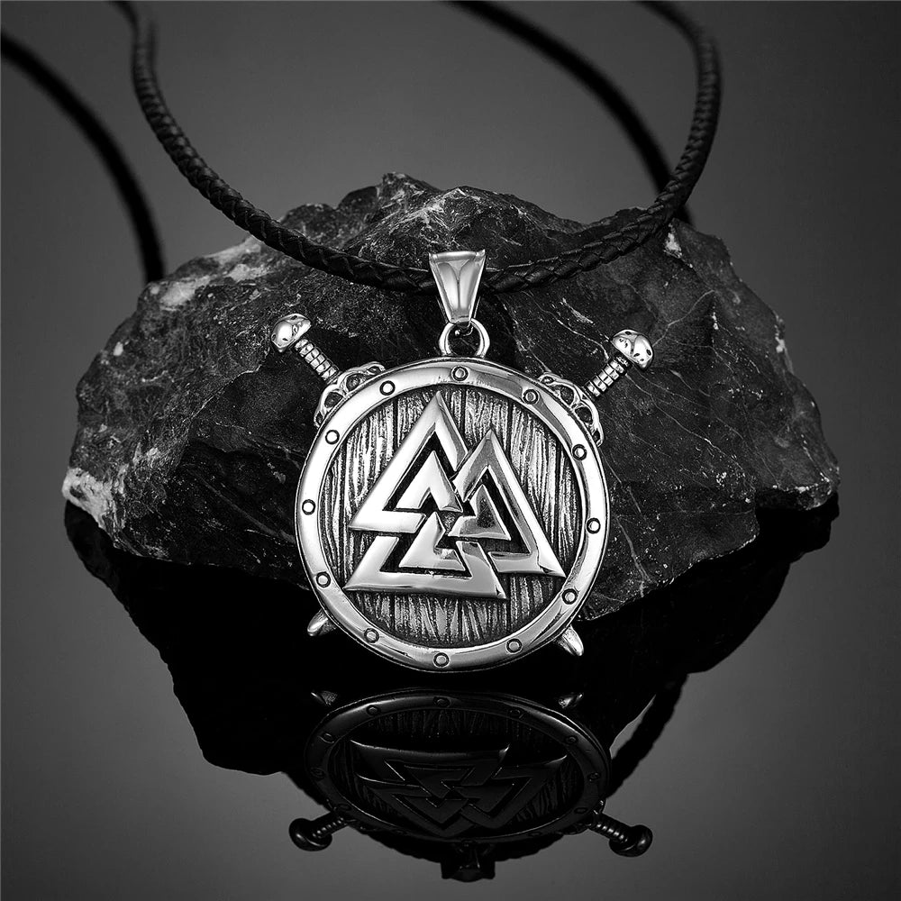 Valknútr shield amulet symbolizing warriors slain in battle.