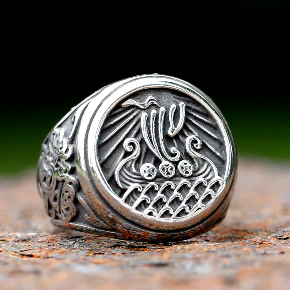 Viking ring with a Drakkar ship and warrior symbols
