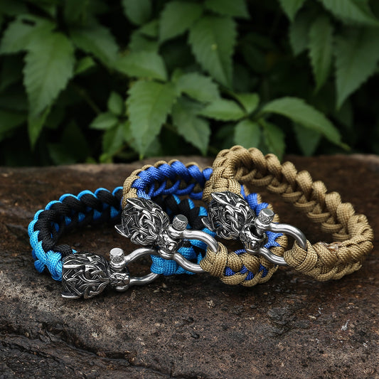 Fenrir Mythology Bracelet - Wear the legend with this striking Norse mythology-inspired accessory.