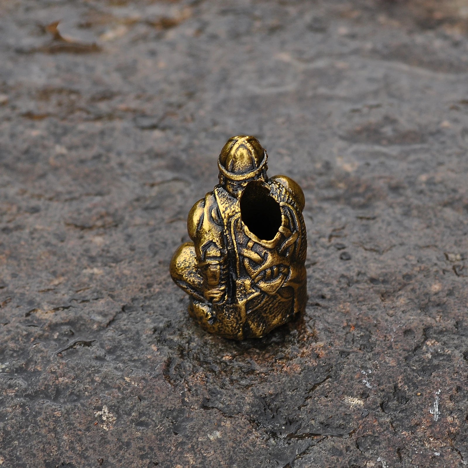 Stainless steel bead depicting Thor with Mjölnir, bronze-colored.