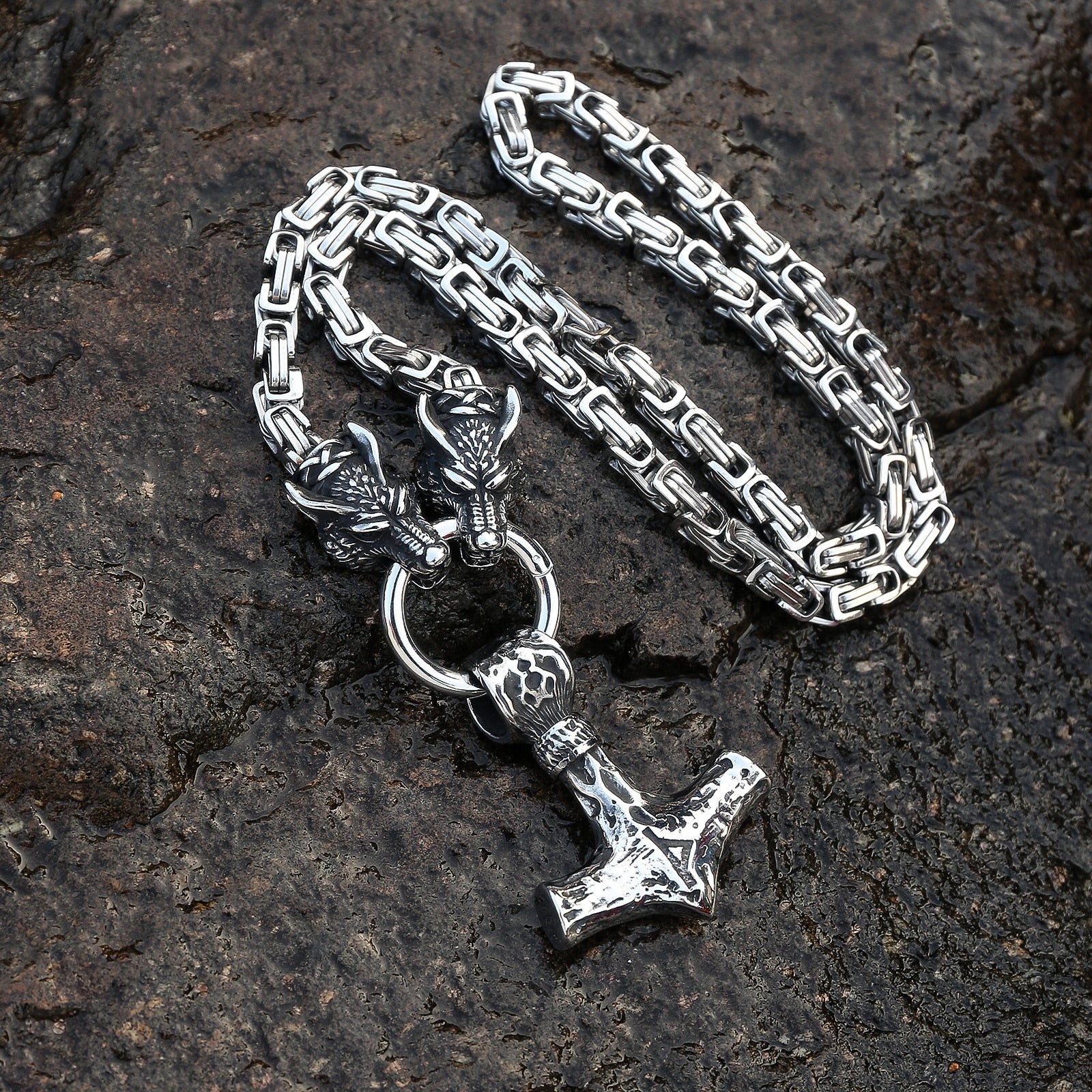 Thurisaz Mjölnir - Byzantine & King Chain Wolf Clasp Old Nordic Amulet 0 The Pagan Trader Byzantine Chain  