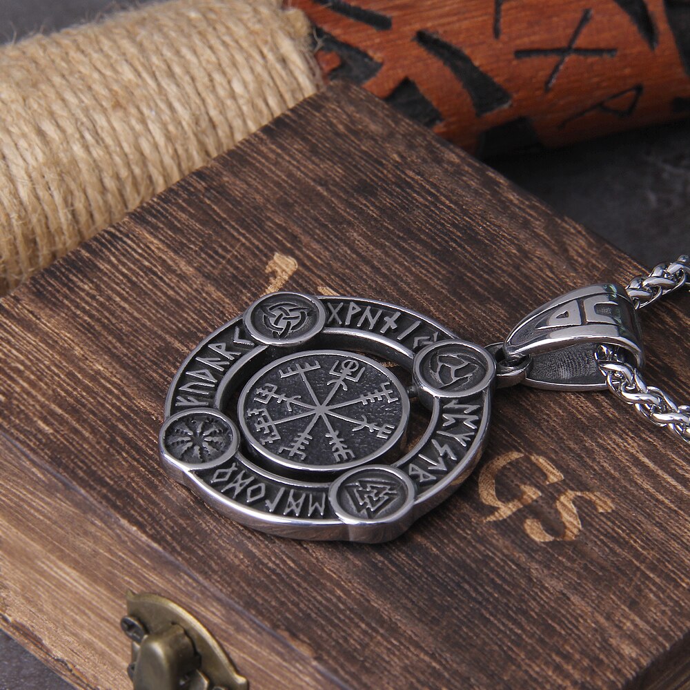 Rotating Vegvísir Amulet 0 The Pagan Trader   