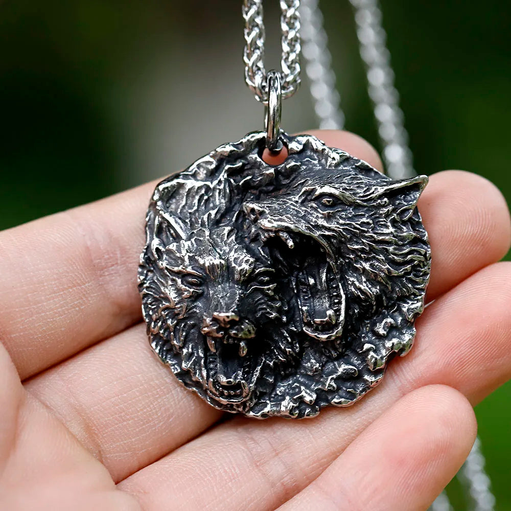 Pendant with Sköll and Hati, wolves of Ragnarök, etched onto this Norse-inspired necklace.