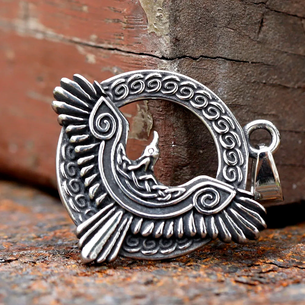 Necklace featuring a pendant of Hræsvelgr, the eagle from Norse mythology.