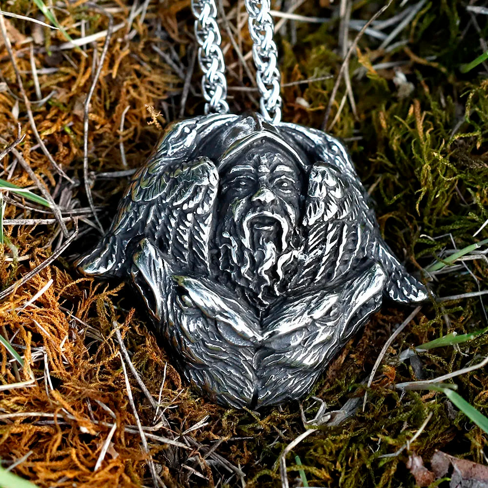 Detailed pendant of Odin, the Allfather, flanked by his two ravens and Valknut symbol.