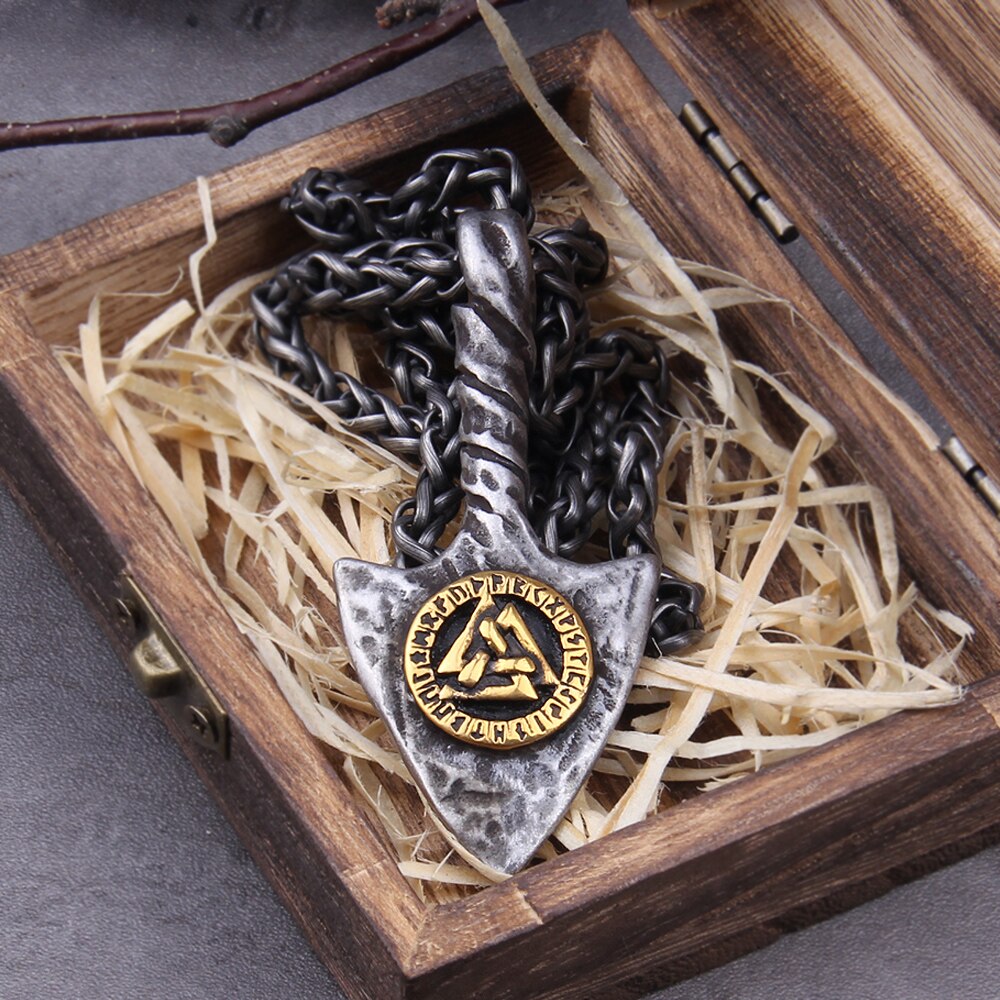 Twisted Valknut Gungnir Spearhead Amulet 0 The Pagan Trader   