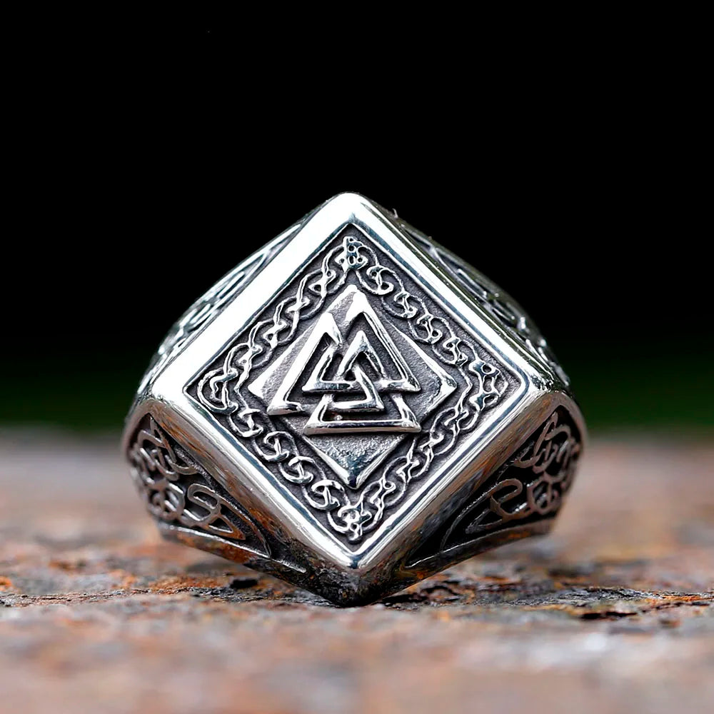 Valknut symbol ring showcasing ancient Viking artistry